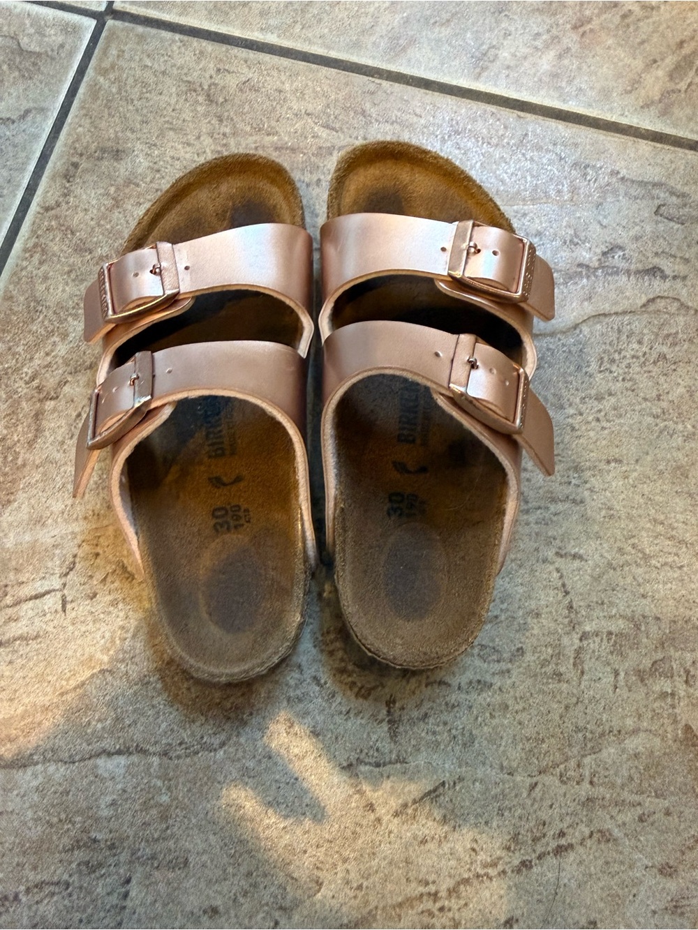 Birkenstock Kids Double-Buckle Sandals in Metallic Rose
